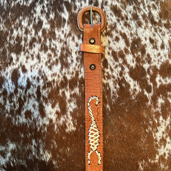 Vintage leather scorpion belt - Picture 3 of 3